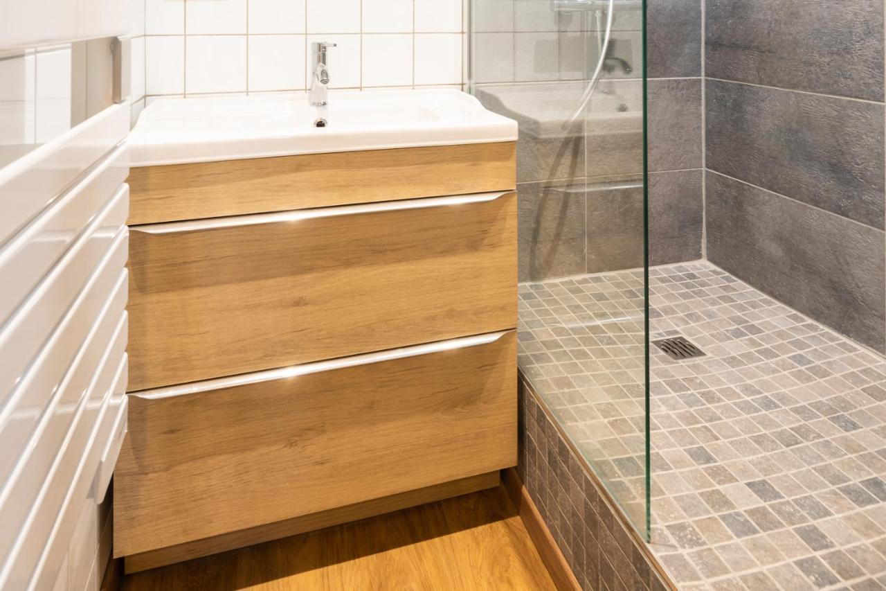 Appartement Coeur De Ville - Au Calme - Wifi - Four, Lave-Seche Linge Pau Zewnętrze zdjęcie