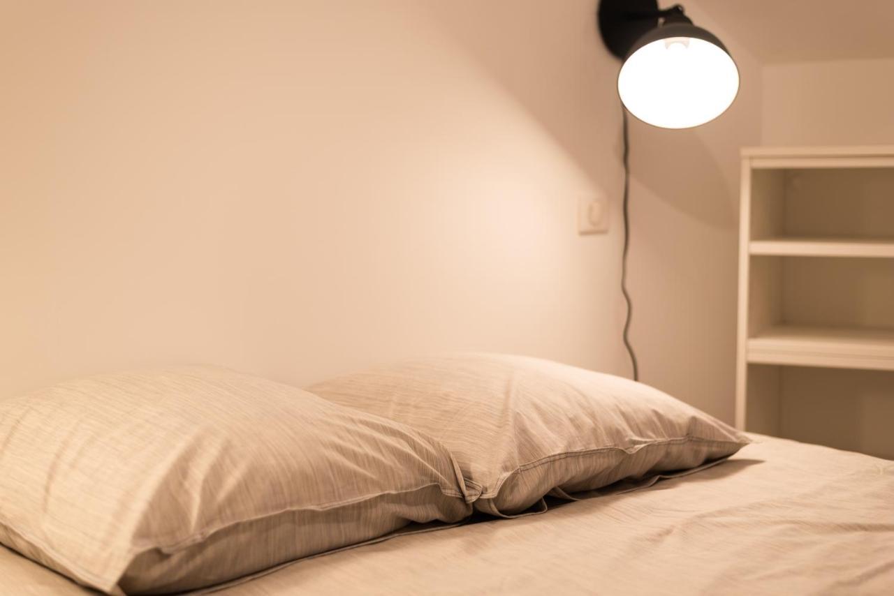 Appartement Coeur De Ville - Au Calme - Wifi - Four, Lave-Seche Linge Pau Zewnętrze zdjęcie