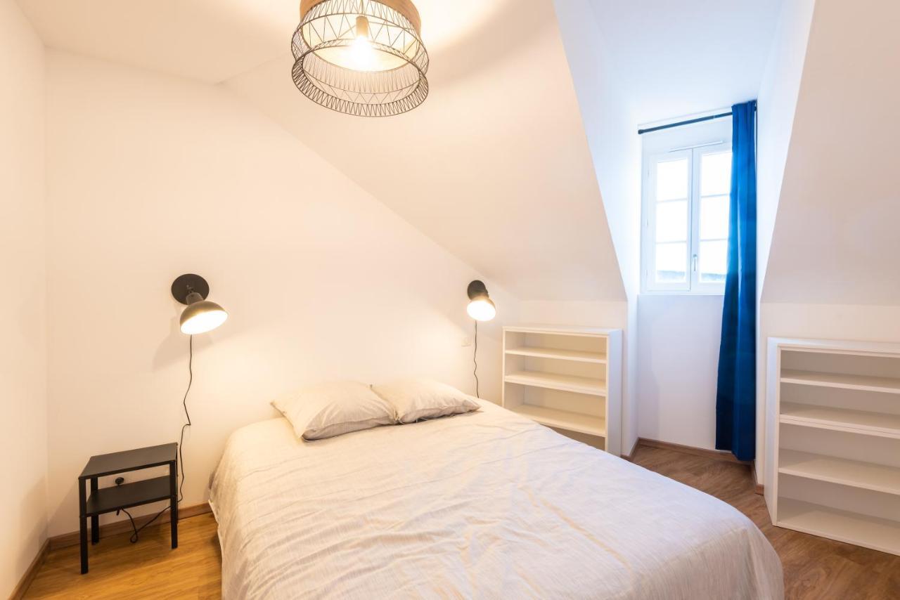 Appartement Coeur De Ville - Au Calme - Wifi - Four, Lave-Seche Linge Pau Zewnętrze zdjęcie